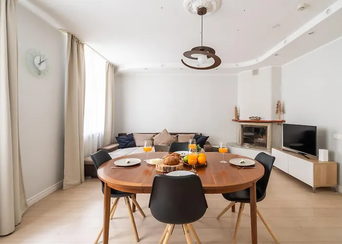 Old Town 82m2 - 2 Bedrooms Near Dome Cathedral Apartamento *